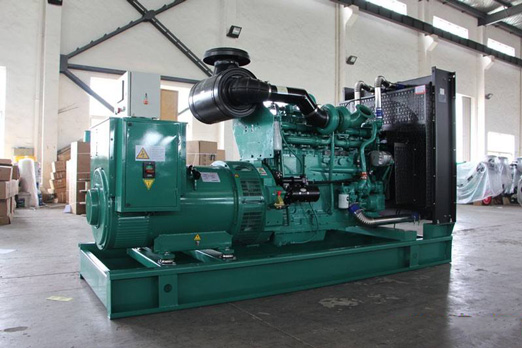 安达320kw康明斯柴油发电车出租组图片 安达320kw康明斯柴油发电车出租组图片